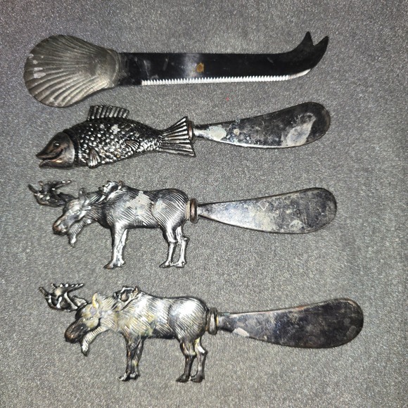 Other - Vintage Style Animal Cheese Knife Spreader Set 4pc Moose Fish Shell Silver Tone